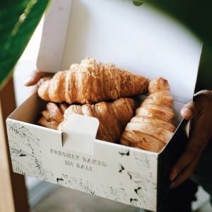 Croissant Box